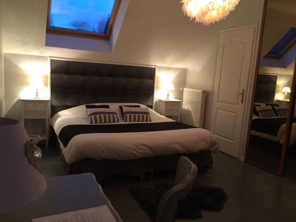 L'Heure Bleue Gites Et Chambres D'Hotes Givenchy-en-Gohelle Bagian luar foto